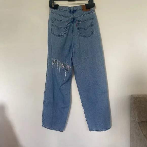 Levi Women's Cropped Balloon Jeans - Picture 4 of 4